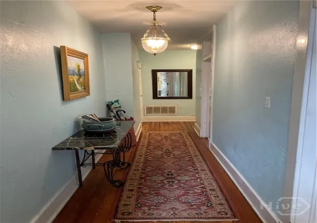 Homes for sale in Savannah, GA | 117 Lincoln St, Savannah, GA 31401