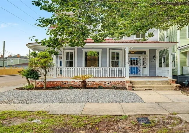 Photo 3 of Single family home for sale at 301 W 34th Street, Savannah, GA 31401 | MLS# SA359672 | Listing updated on 2026-09-10