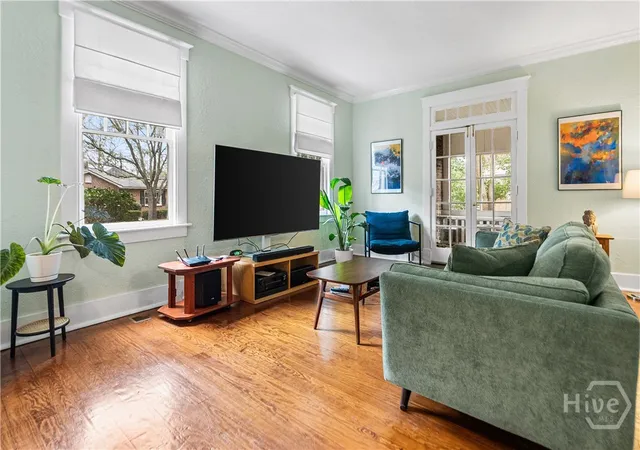 Homes for sale in Savannah, GA | 733 E Henry St #A, Savannah, GA 31401 | MLS# SA349010
