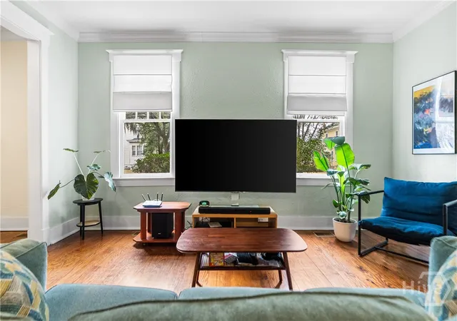 Homes for sale in Savannah, GA | 733 E Henry St #A, Savannah, GA 31401 | MLS# SA349010