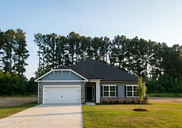 Homes for sale in Wallace, NC | 318 Eastwood Dr, Wallace, NC 28466 | MLS# 100563144