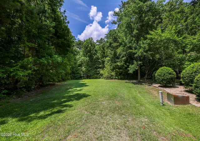 Photo 3 of Single family home for sale at 108 Neuse Cir, Hertford, NC 27944 | MLS# 100584450 | Listing updated on 2026-08-18
