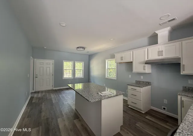 4th image of 214 Pearl St, Clinton, NC 28328 | MLS# 100563189