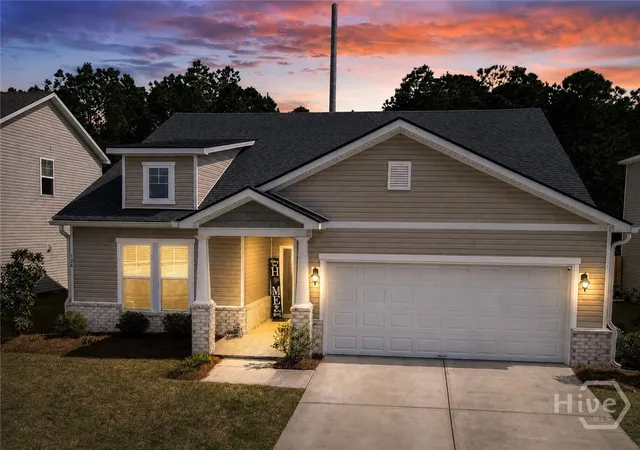 Homes for sale in Savannah, GA | 124 Brookline Dr, Savannah, GA 31407 | MLS# SA350870