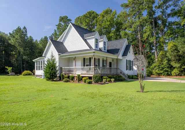 Photo 2 of Single family home for sale at 940 Nathan Dudley Rd, Clinton, NC 28328 | MLS# 100596992 | Listing updated on 2026-08-18