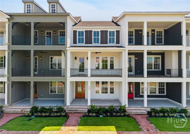 Photo 1 of Single family home for sale at 410 Legends Ct, Savannah, GA 31401 | MLS# SA354772 | Listing updated on 2026-08-28