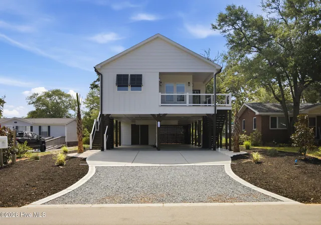 Photo 5 of Single family home for sale at 112 NE 65th Street, Oak Island, NC 28465 | MLS# 100582349 | Listing updated on 2026-08-18