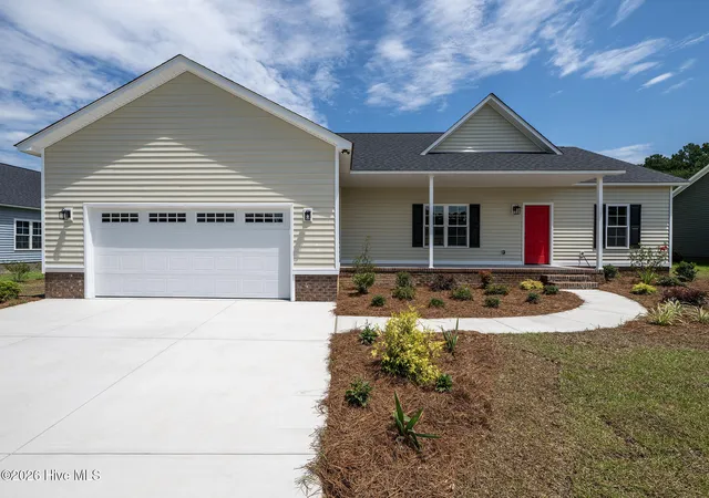 Homes for sale in New Bern, NC | 682b Crump Farm Rd, New Bern, NC 28562 | MLS# 100570546