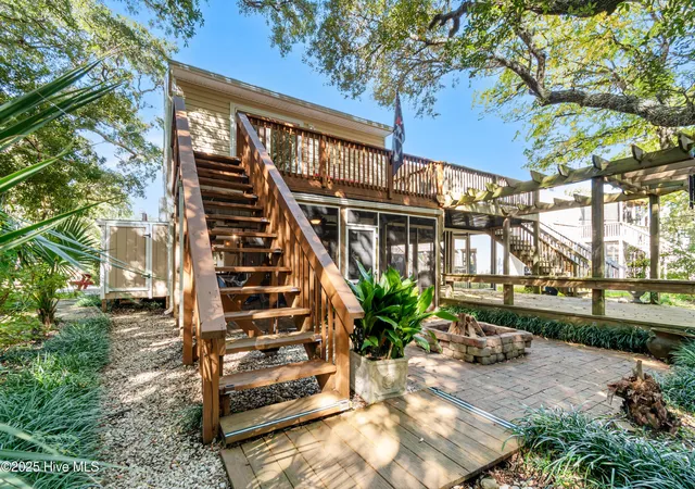 4th image of 307 Bay Cir, N Topsail Beach, NC 28460 | MLS# 100539702