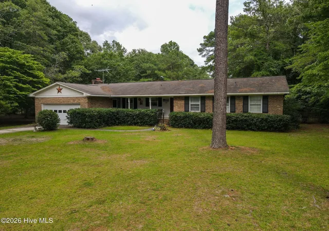 Photo 3 of Single family home for sale at 22581 Hoyl Cir, Maxton, NC 28364 | MLS# 100594849 | Listing updated on 2026-08-18