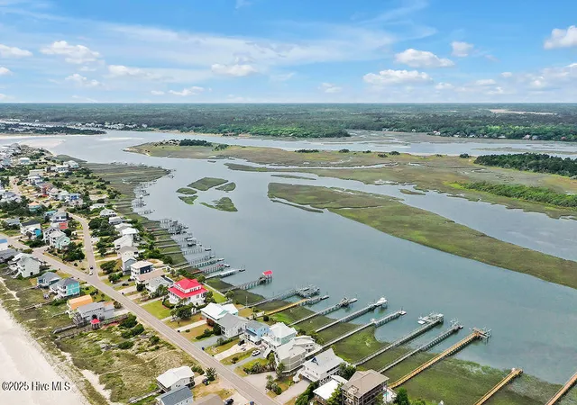 141st image of 6008 W Beach Dr, Oak Island, NC 28465 | MLS# 100508979