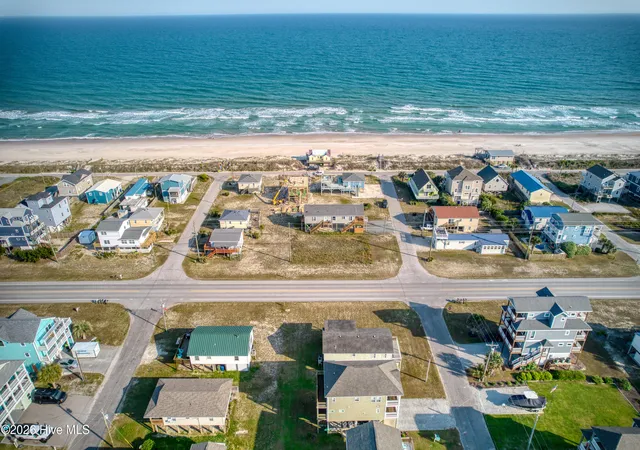 5th image of 7203 10Th Ave, N Topsail Beach, NC 28460 | MLS# 100568717