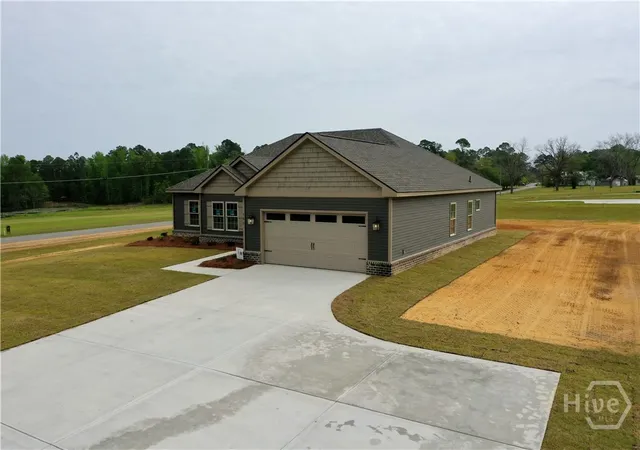 Homes for sale in Metter, GA | 982 Mccranie Dr, Metter, GA 30439 | MLS# SA348436