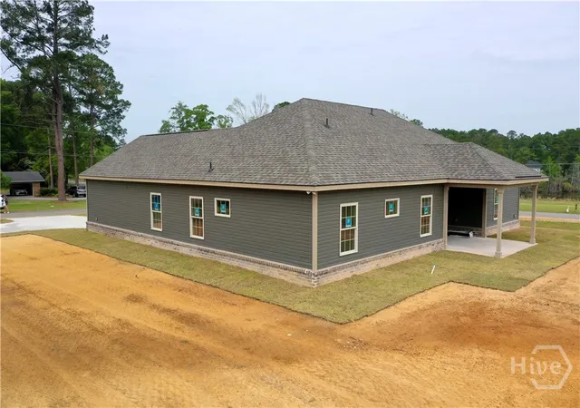 Homes for sale in Metter, GA | 982 Mccranie Dr, Metter, GA 30439 | MLS# SA348436