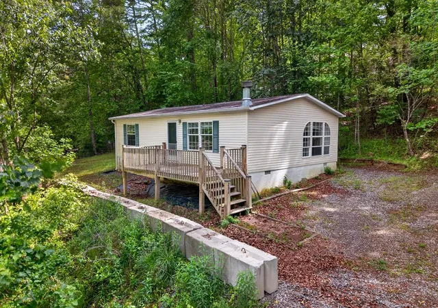 Homes for sale in Hayesville, NC | 282 W Cherry Rd, Hayesville, NC 28904 | MLS# 98544632