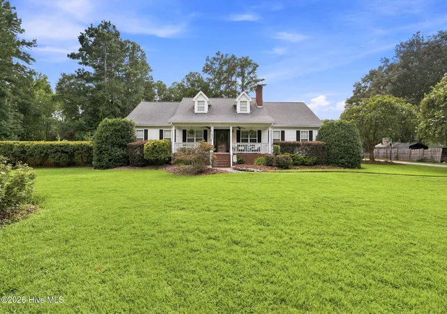 Photo 3 of Single family home for sale at 2511 Old Aberdeen Rd, Rockingham, NC 28379 | MLS# 100595432 | Listing updated on 2026-09-10