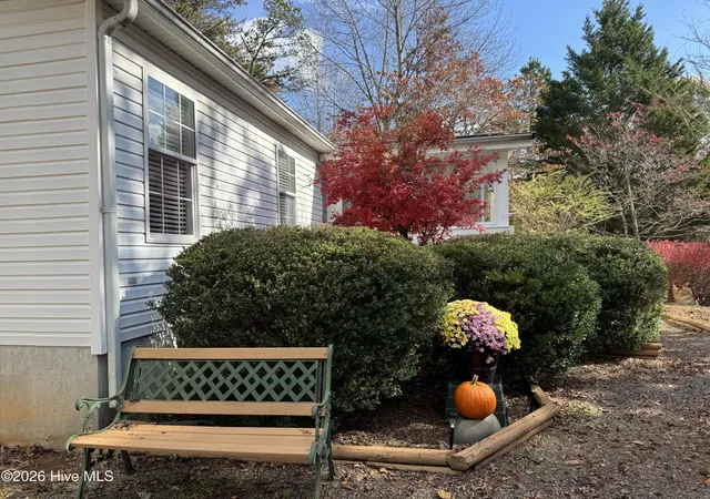 Photo 4 of Single family home for sale at 34 Towhee Ln, Murphy, NC 28906 | MLS# 100570122 | Listing updated on 2026-08-18