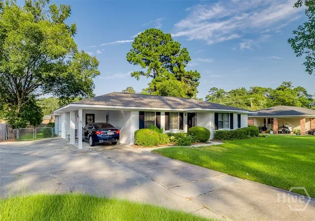 Photo 3 of Single family home for sale at 404 Gleason Ave, Pooler, GA 31322 | MLS# SA361027 | Listing updated on 2026-07-31