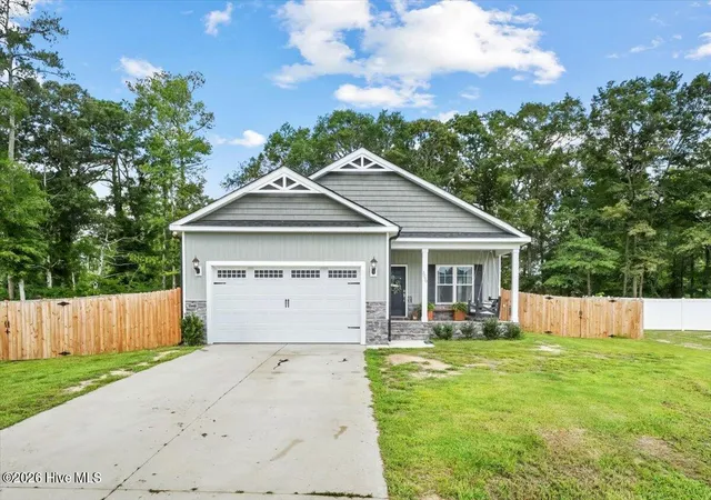 Photo 1 of Single family home for sale at 3090 Marion Hts Dr, Kinston, NC 28504 | MLS# 100595095 | Listing updated on 2026-08-28