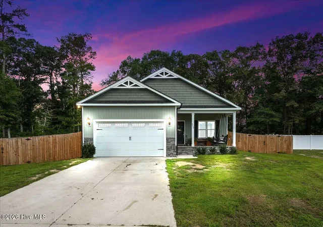 Photo 2 of Single family home for sale at 3090 Marion Hts Dr, Kinston, NC 28504 | MLS# 100595095 | Listing updated on 2026-08-28