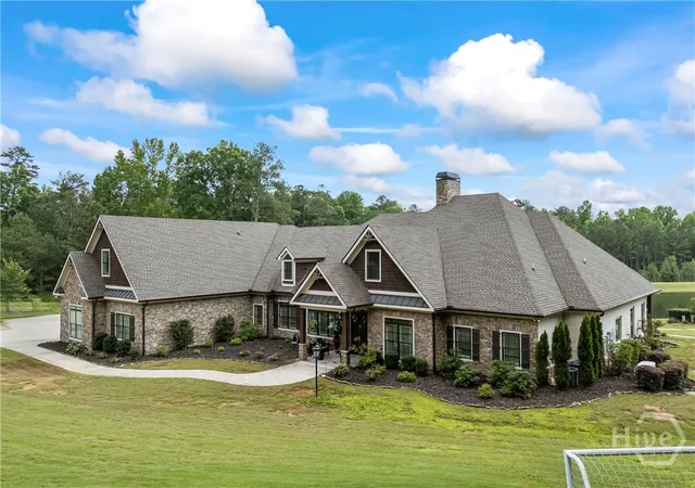 Photo 2 of Single family home for sale at 206 Highgrove Ests Dr, Monroe, GA 30655 | MLS# CL359526 | Listing updated on 2026-07-20