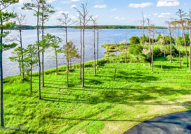 2nd image of 469 Ballast Pt, Oriental, NC 28571 | MLS# 100437214