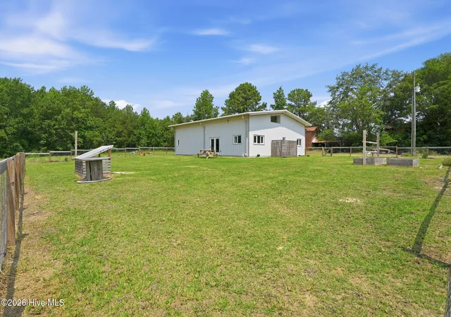 Homes for sale in Bailey, NC | 4800 Eatmon Rd, Bailey, NC 27807 | MLS# 100587113