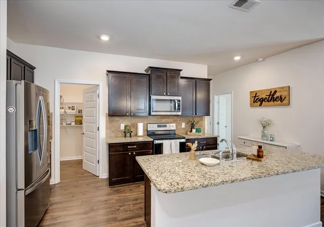 Photo 3 of Single family home for sale at 1016 Hay Meadow Dr, Augusta, GA 30909 | MLS# 98256729 | Listing updated on 2026-09-18