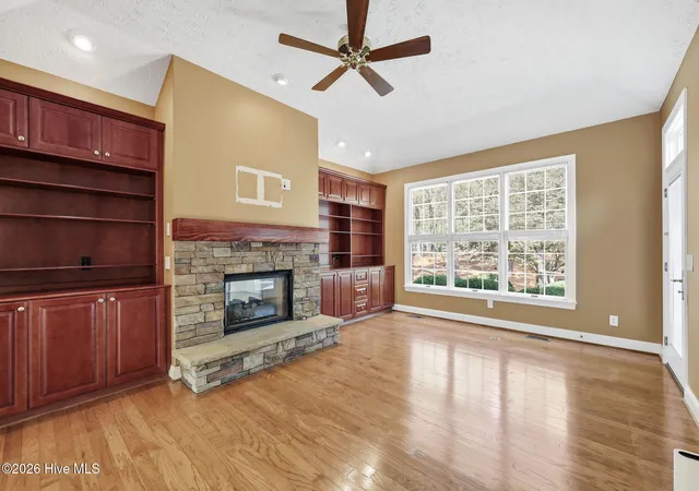 Photo 5 of Single family home for sale at 86 Pinewild Dr, Pinehurst, NC 28374 | MLS# 100588796 | Listing updated on 2026-08-18