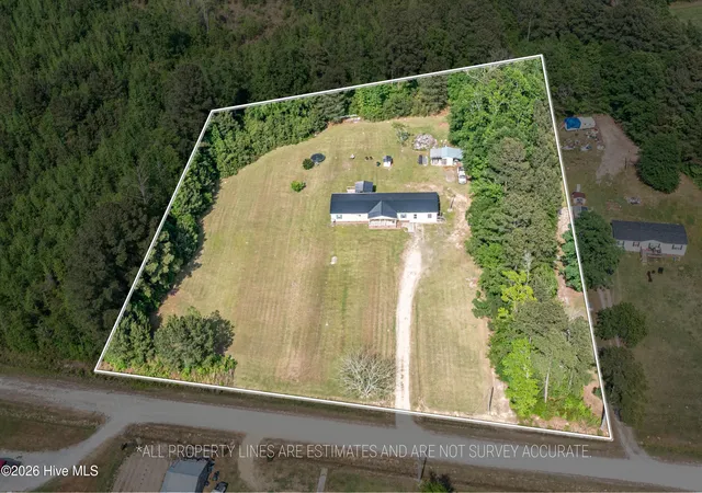 Homes for sale in Bladenboro, NC | 134 Gowens Rd, Bladenboro, NC 28320 | MLS# 100571601