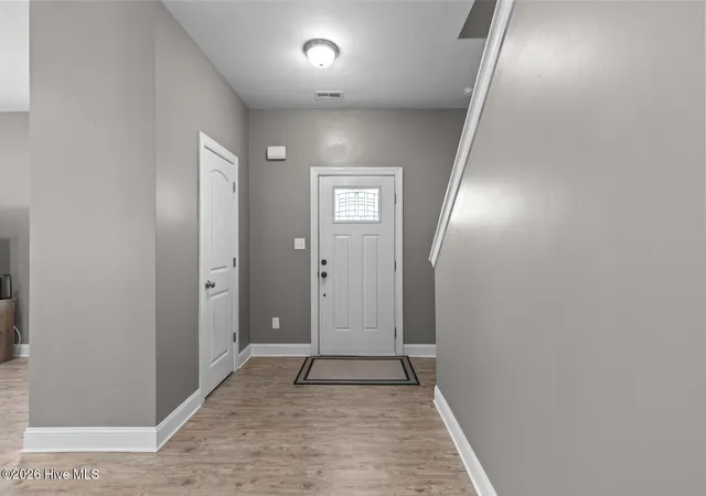 Photo 4 of Single family home for sale at 213 Robert Alan Dr, Jacksonville, NC 28546 | MLS# 100583973 | Listing updated on 2026-09-05