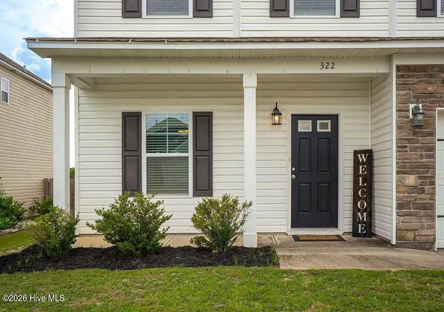 Photo 3 of Single family home for sale at 322 Anmore Ct, Aiken, SC 29801 | MLS# 100585300 | Listing updated on 2026-09-15