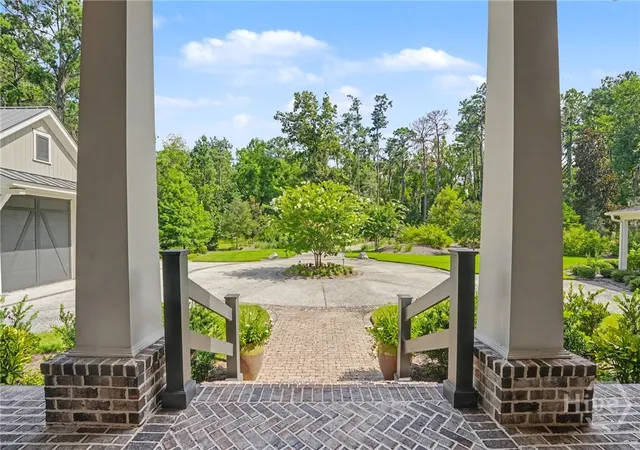 Photo 4 of Single family home for sale at 416 Spanish Moss Ln, Richmond Hill, GA 31324 | MLS# SA361116 | Listing updated on 2026-09-03