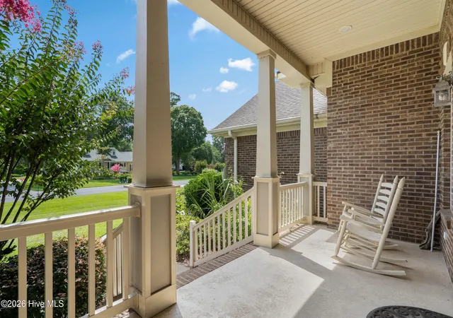 Photo 4 of Single family home for sale at 752 Wild Oak Ln Nw, Calabash, NC 28467 | MLS# 100599757 | Listing updated on 2026-09-18