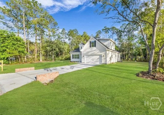Photo 3 of Single family home for sale at 163 Sea Is Rd, Midway, GA 31320 | MLS# SA331450 | Listing updated on 2026-09-10
