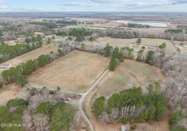 5th image of 679 V A Merritt Ln, Grimesland, NC 27837 | MLS# 100570751