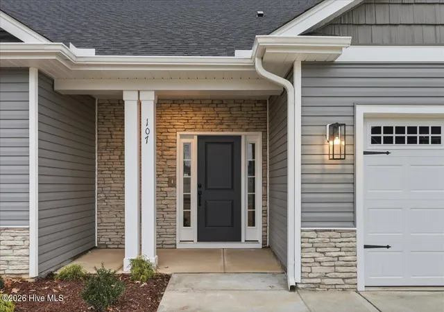 Photo 3 of Single family home for sale at 104 Jackson Ridge Way, Pikeville, NC 27863 | MLS# 100583747 | Listing updated on 2026-09-03