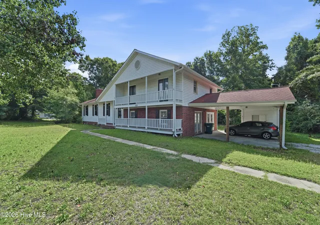 1st image of 220 Edgewood Dr, Jacksonville, NC 28546 | MLS# 100585035