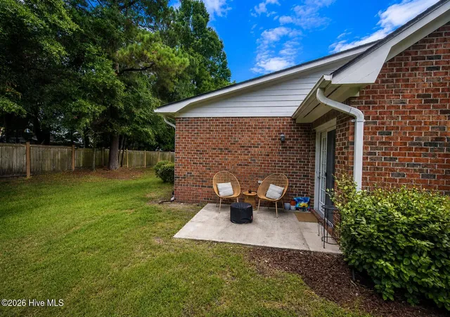 Photo 3 of Townhouse for sale at 1600 Sturdivant Dr #54, Wilmington, NC 28403 | MLS# 100594839 | Listing updated on 2026-10-01