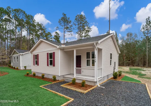 Homes for sale in Southport, NC | 1810 Raeford Rd, Southport, NC 28461 | MLS# 100523338