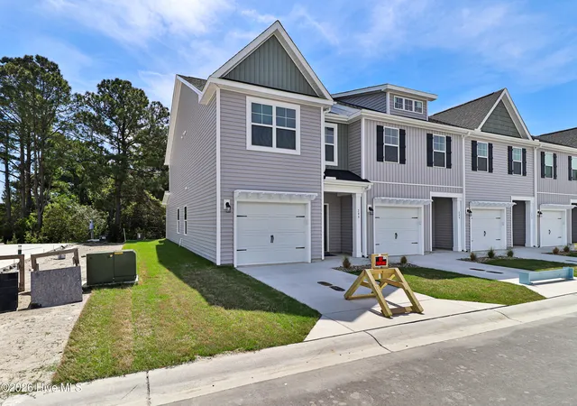 3rd image of 246 Cline Wy #Unit 122, 1809 Live Oak, Beaufort, NC 28516 | MLS# 100587483