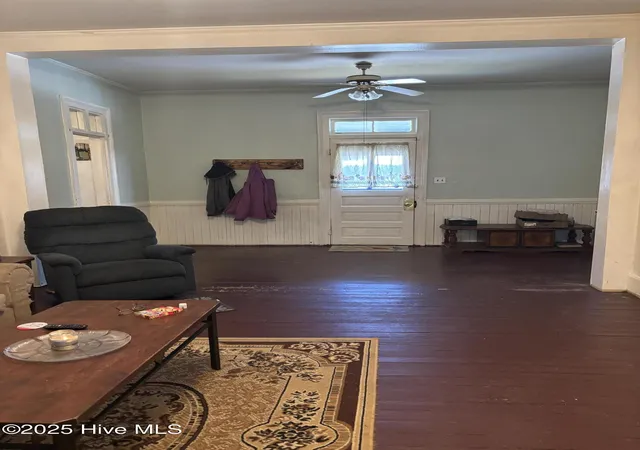 Photo 3 of Single family home for sale at 600 Chestnut St, Tarboro, NC 27886 | MLS# 100543643 | Listing updated on 2026-08-18