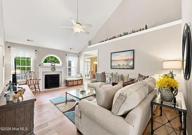 Photo 3 of Townhouse for sale at 138 Jordan Dr, New Bern, NC 28562 | MLS# 100592821 | Listing updated on 2026-09-08