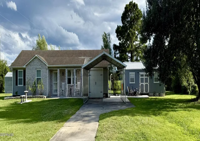 2nd image of 4933 White Oak River Rd, Maysville, NC 28555 | MLS# 100582845