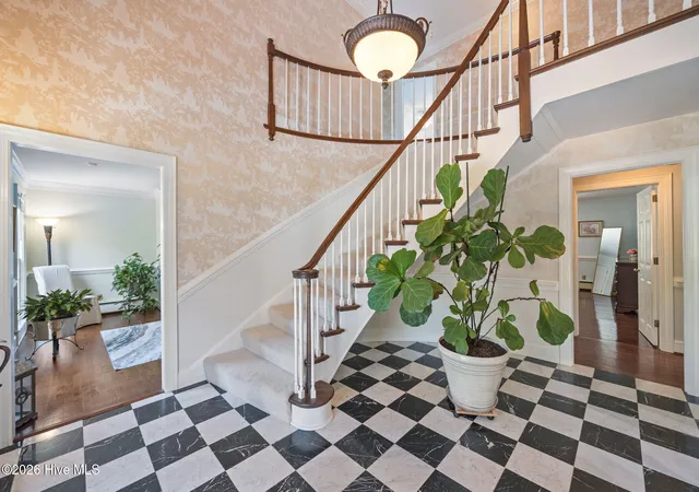 Photo 3 of Single family home for sale at 120 Robin Rd, Greenville, NC 27858 | MLS# 100571165 | Listing updated on 2026-09-11