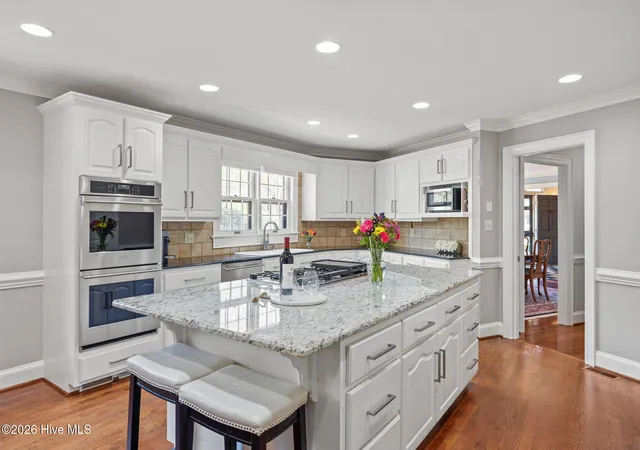 Photo 4 of Single family home for sale at 120 Robin Rd, Greenville, NC 27858 | MLS# 100571165 | Listing updated on 2026-10-04