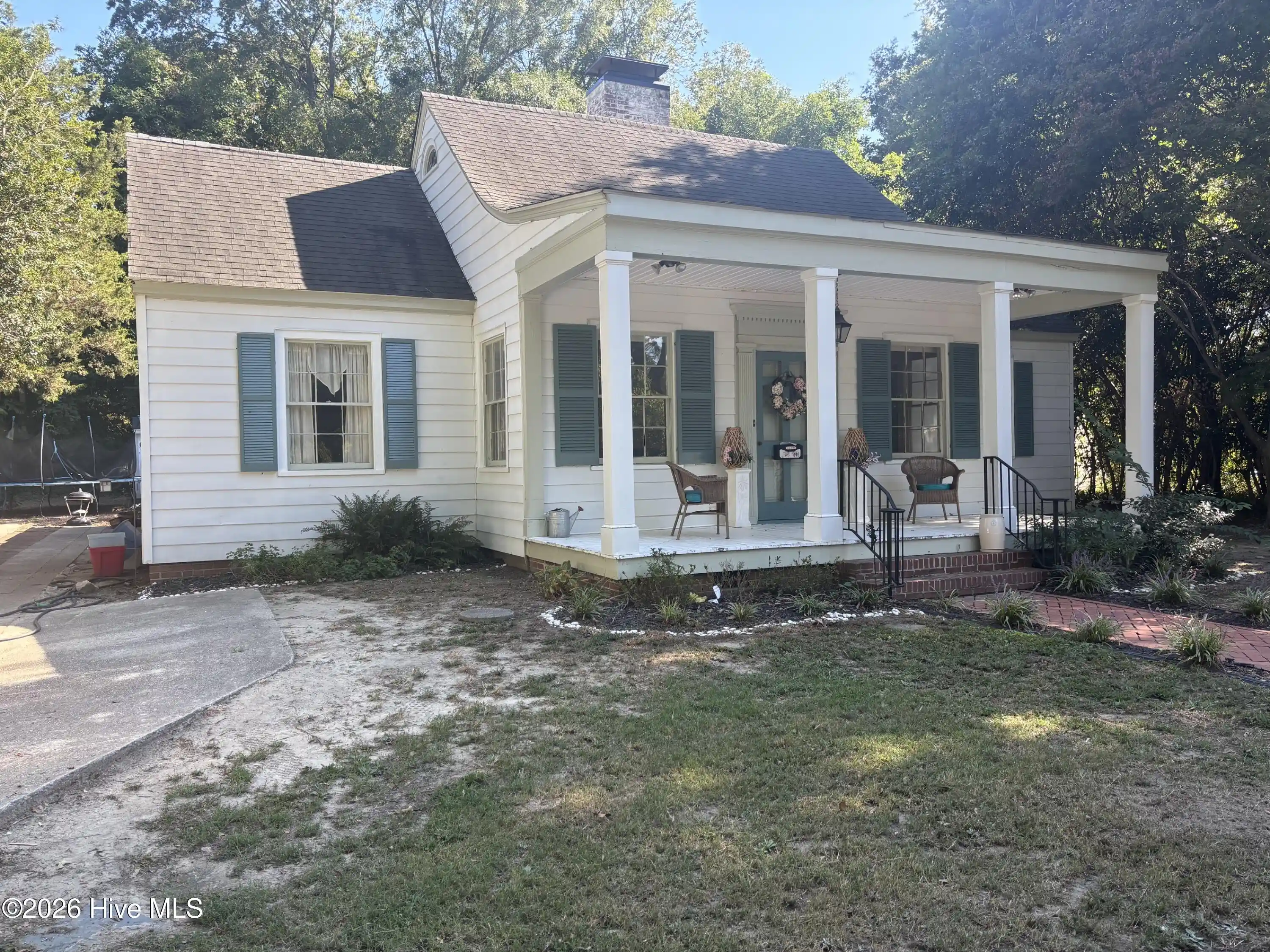 Photo 1 of Single family home for sale at 112 Raleigh Rd Pkwy N, Wilson, NC 27893 | MLS# 100604363 | Listing updated on 2026-09-18