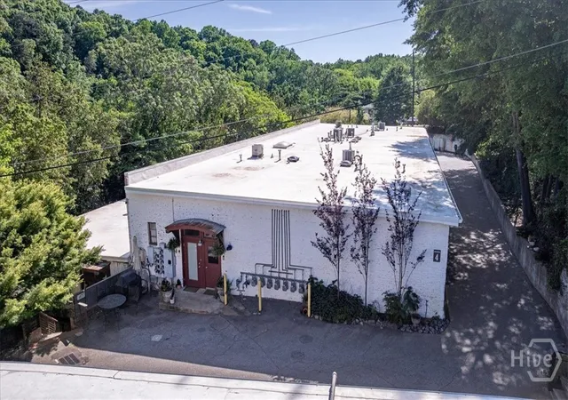 Homes for sale in Athens, GA | 585 White Cir #402, Athens, GA 30605 | MLS# CL354982