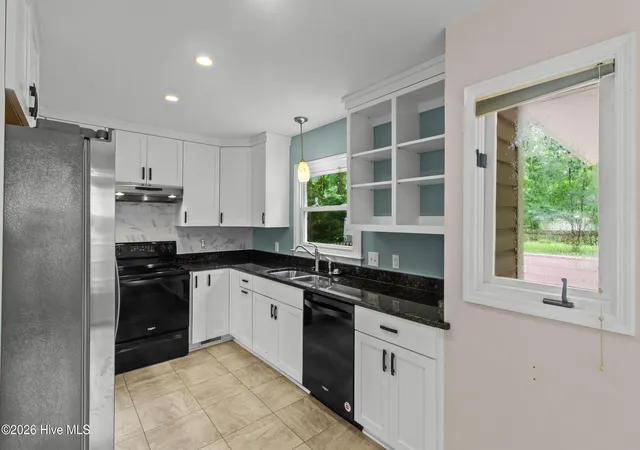 Photo 3 of Single family home for sale at 105 Crump Farm Rd, New Bern, NC 28562 | MLS# 100600144 | Listing updated on 2026-08-31