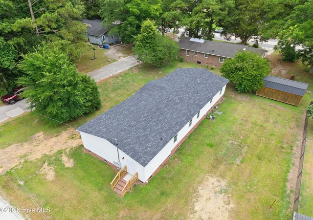 Homes for sale in Beulaville, NC | 107 W Robertson St, Beulaville, NC 28518 | MLS# 100582817